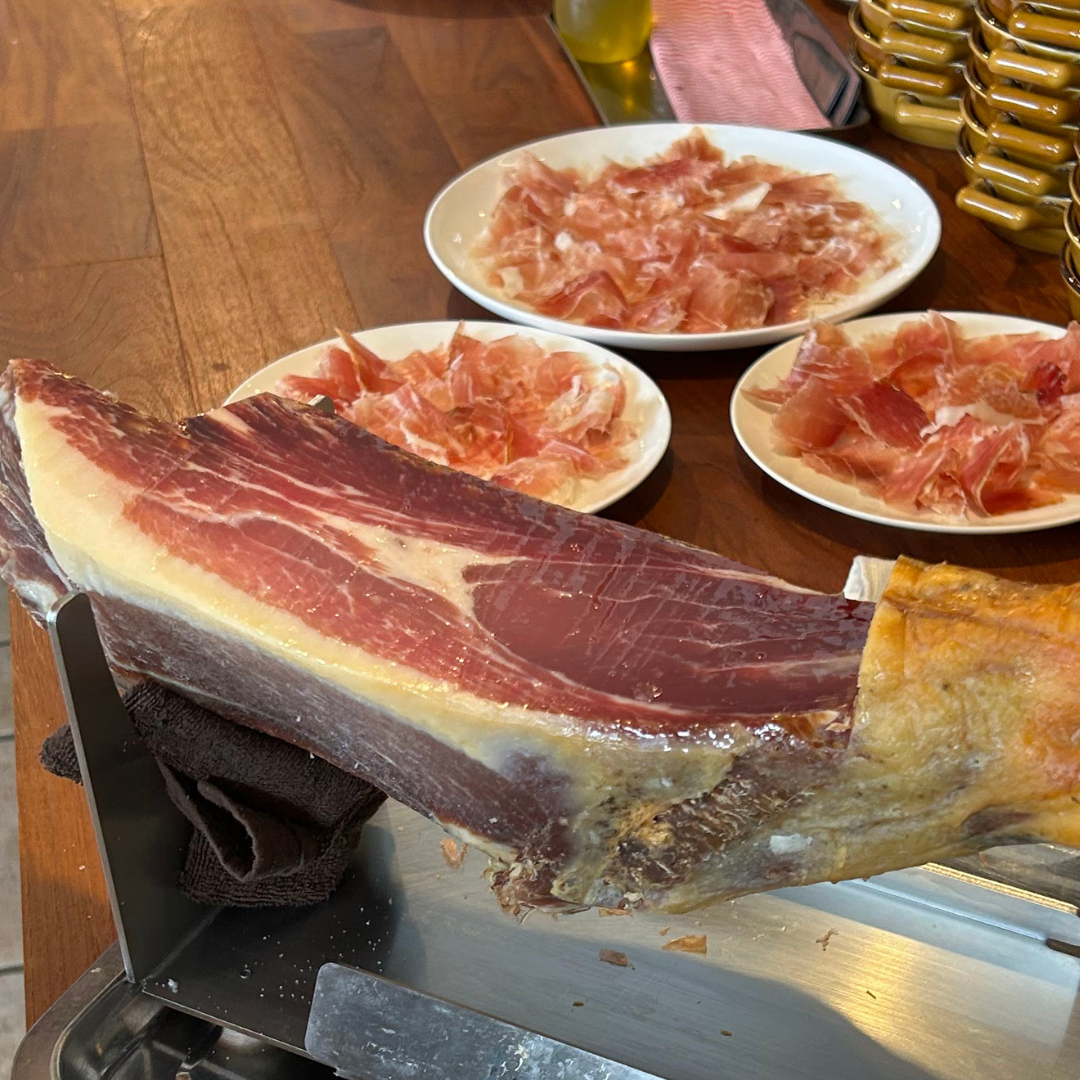 格別の旅「生ハムづくり〜ラクラルテ」