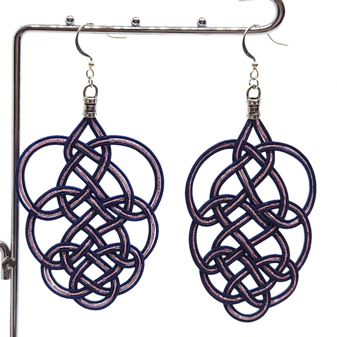 水引葡萄結び 大ぶりピアス ネイビー×ピンク