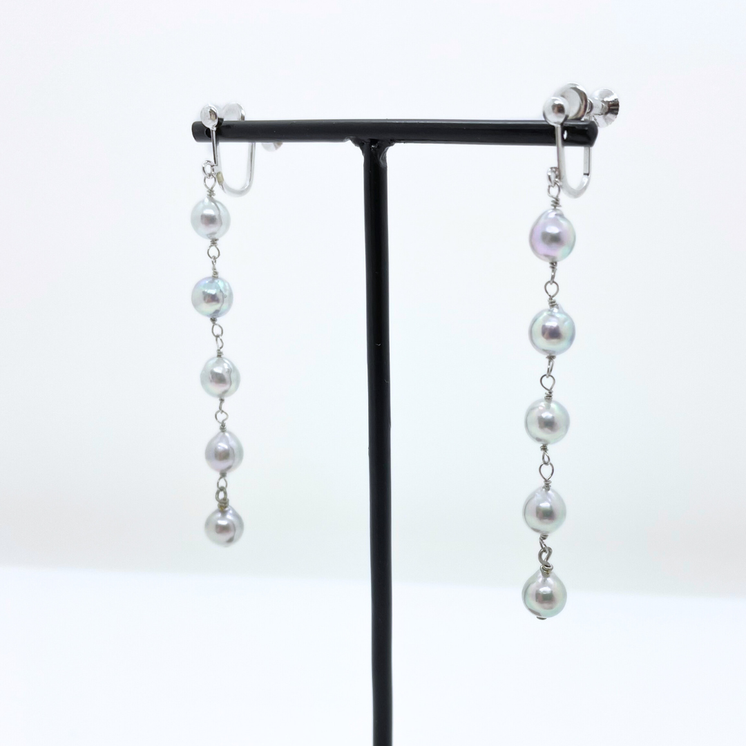 5粒のナチュラルブルーパール イヤリング