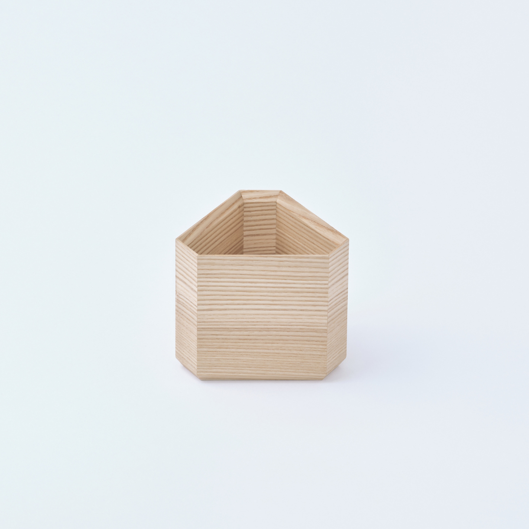 三角 TSUTSU / 筒