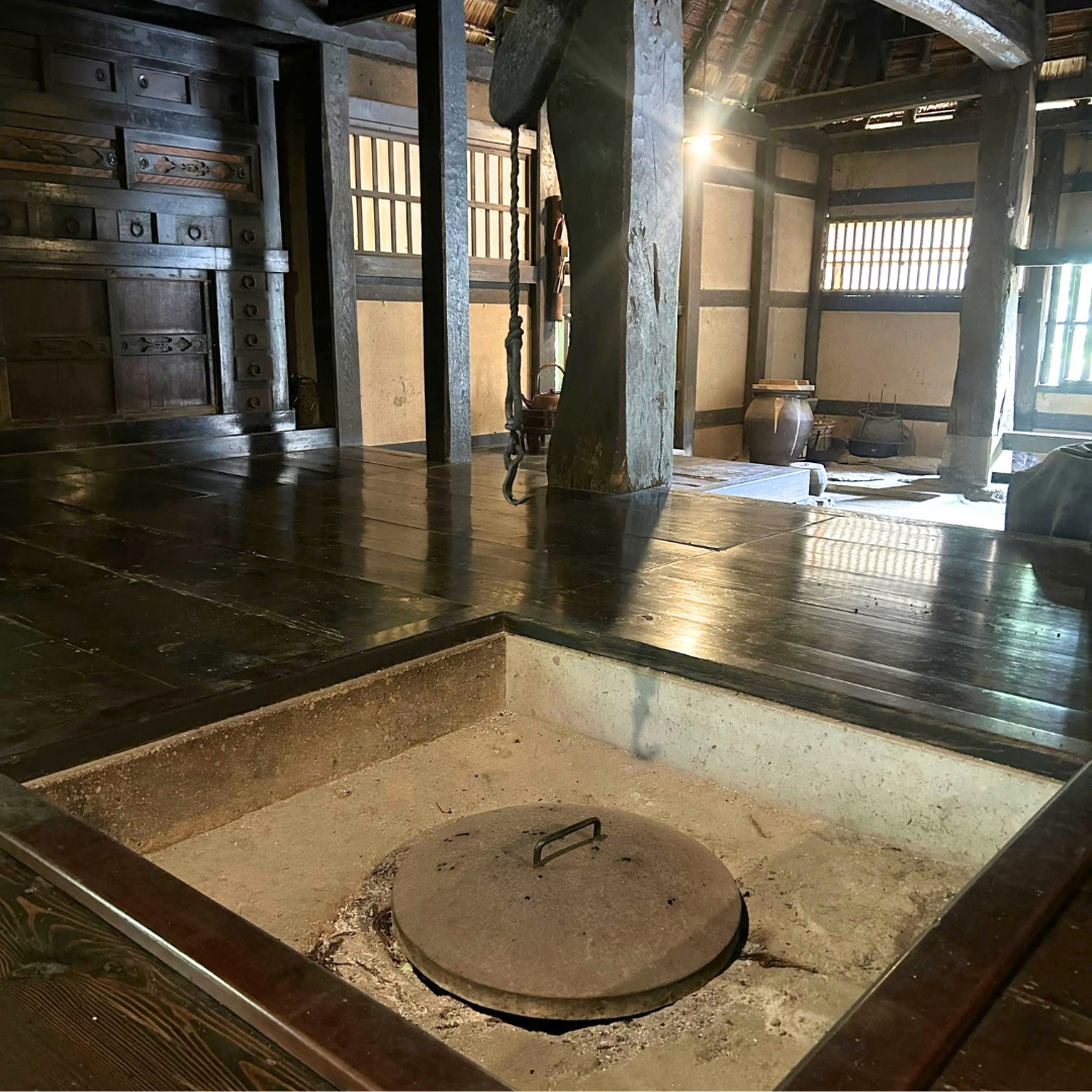 【格別の旅】 受け継がれる時間を、味わう。―千古の家と和綴じ体験|2026年11月21日(土)