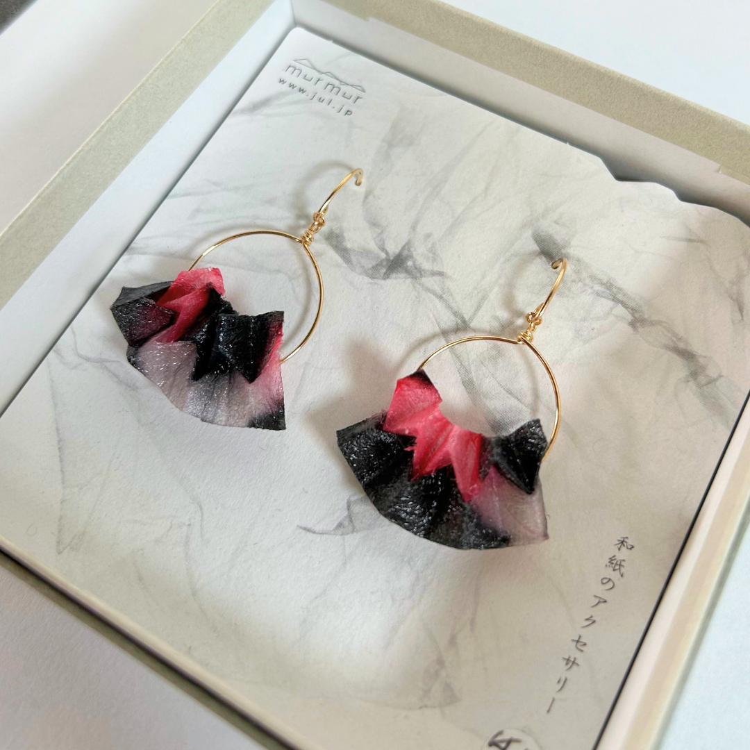 【二俣和紙】板締め絞りフープ ピアス Black