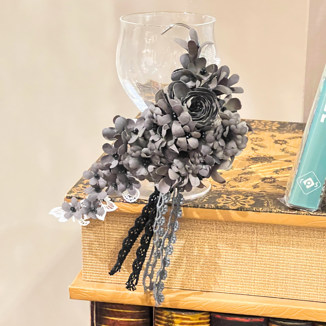 草木染め布花イヤーフック ブラック