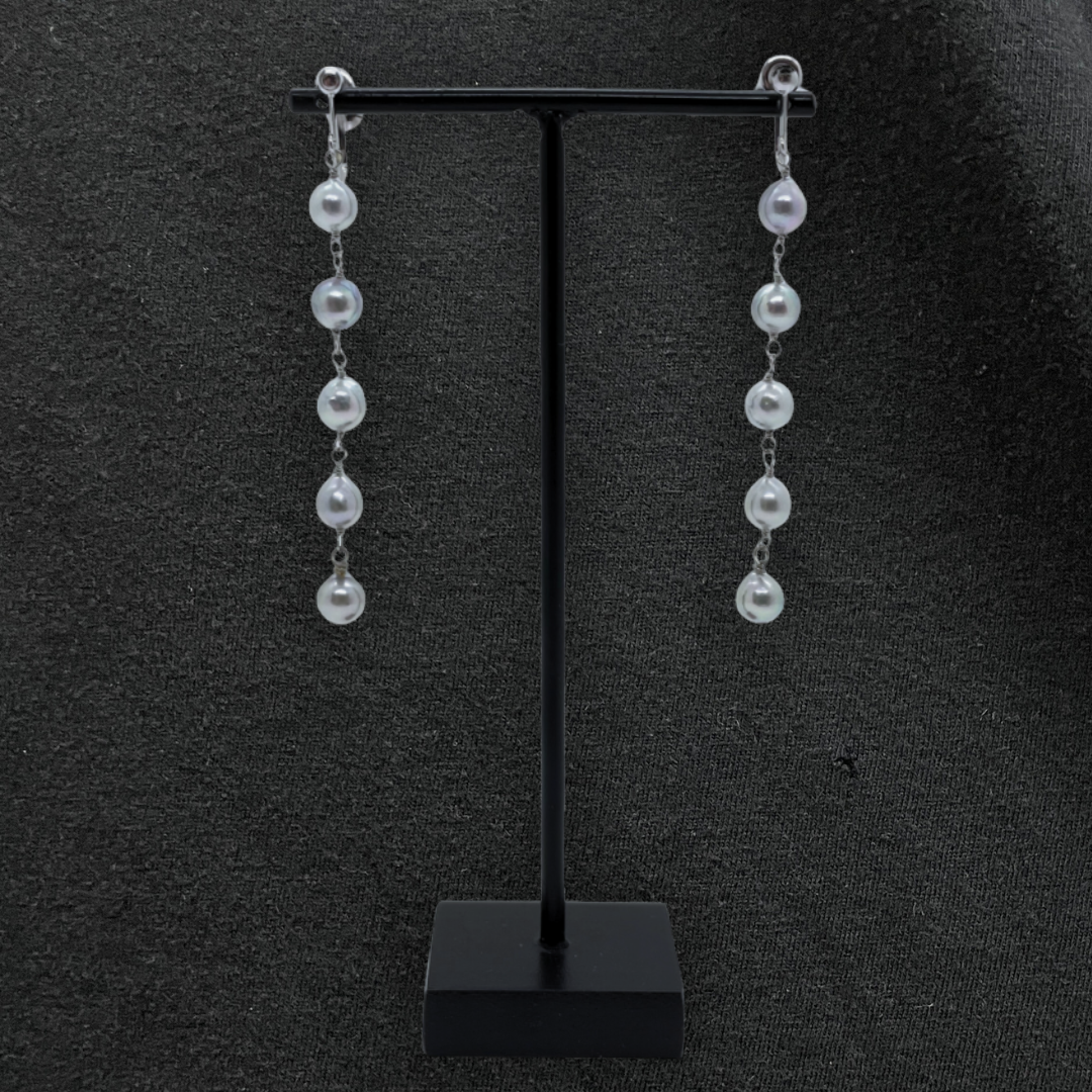 5粒のナチュラルブルーパール イヤリング