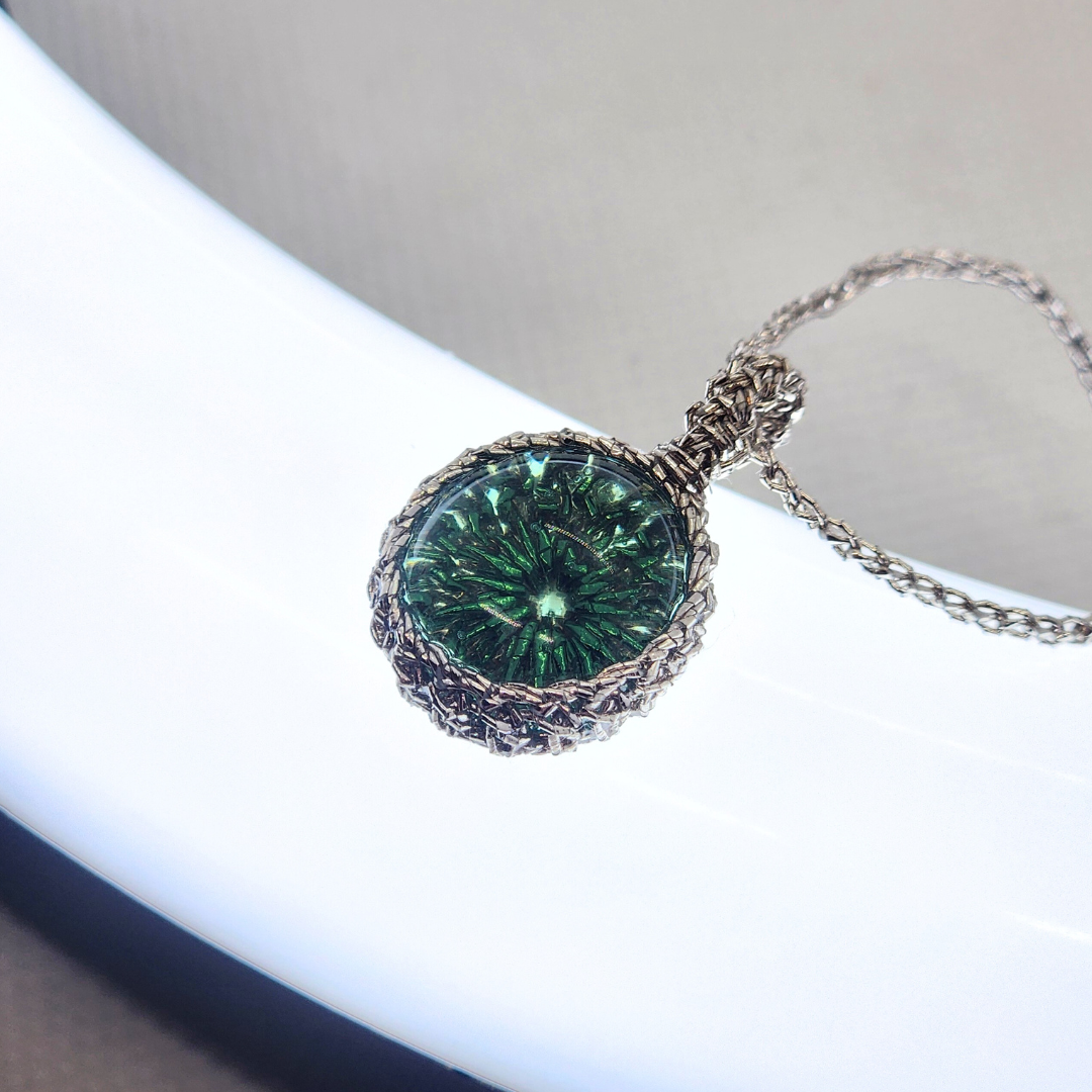 OBAMAblue®ネックレス "Mermaid eye" シルバーグリーン