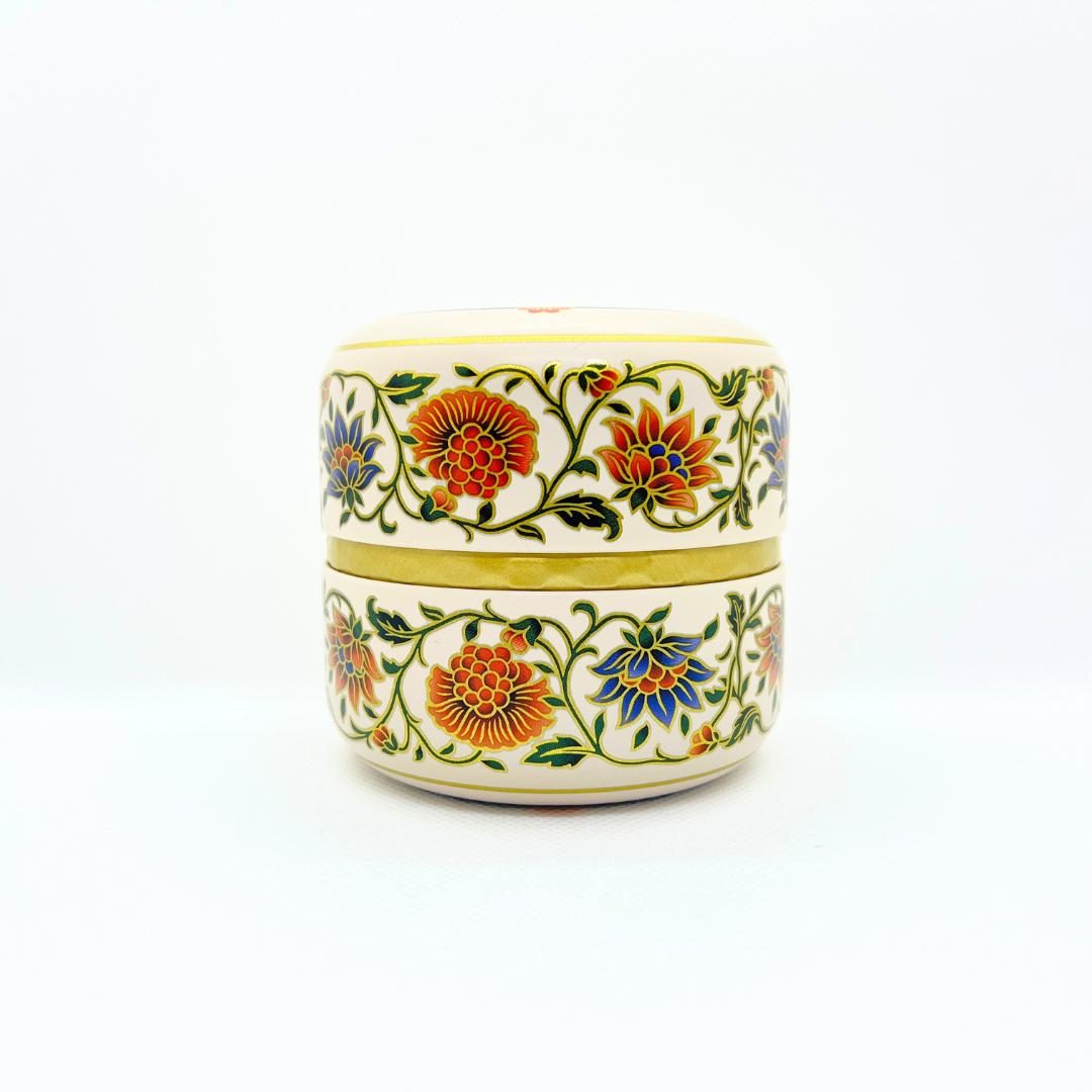 茶缶豆入り番茶(ほうじ仕上げ) オリエント白