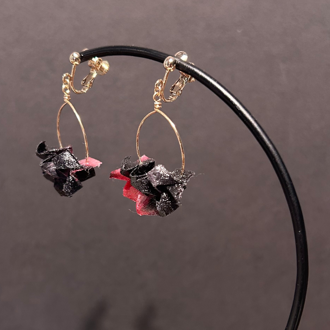 【二俣和紙】板締め絞りフープ イヤリング Black