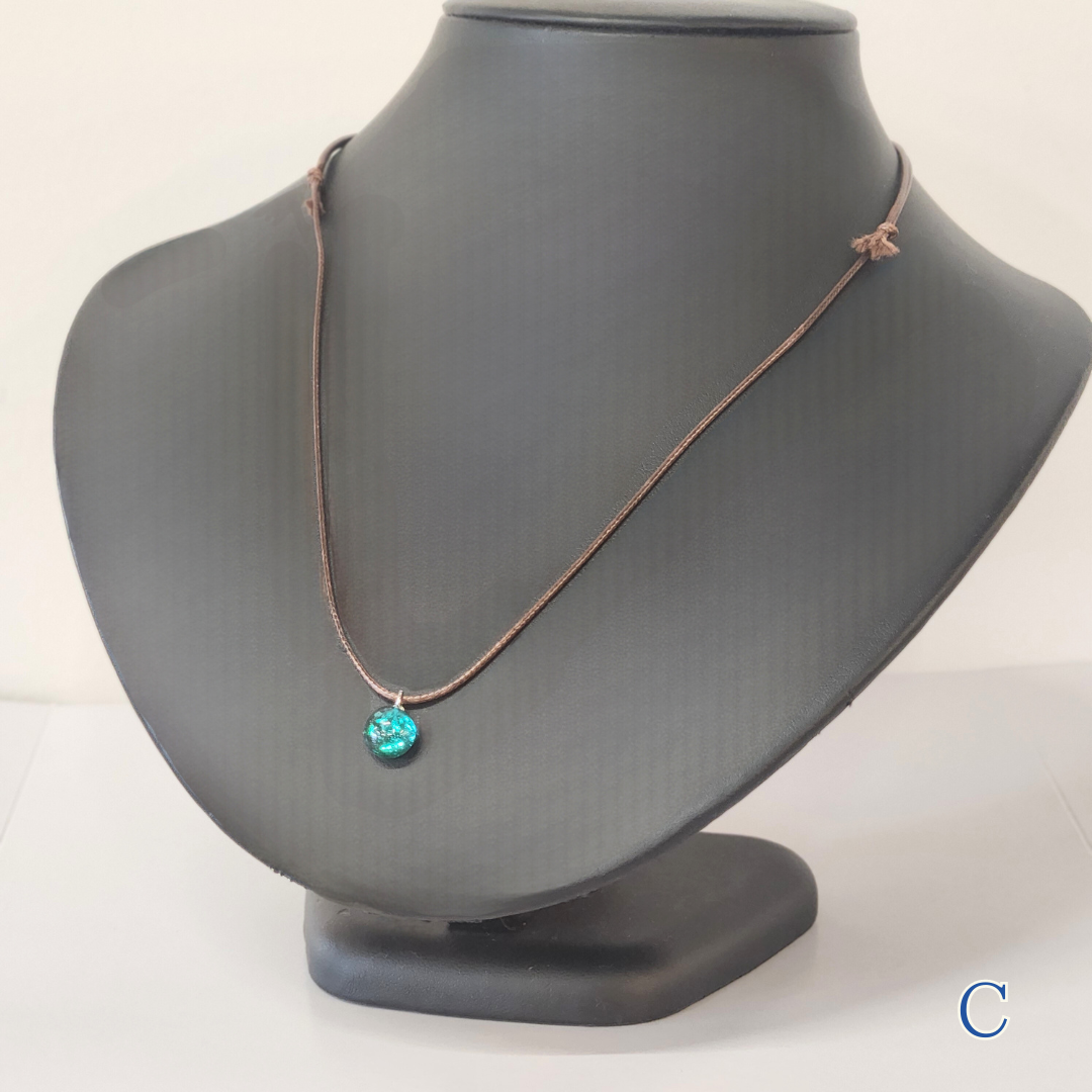 OBAMA blue チョーカー 緑