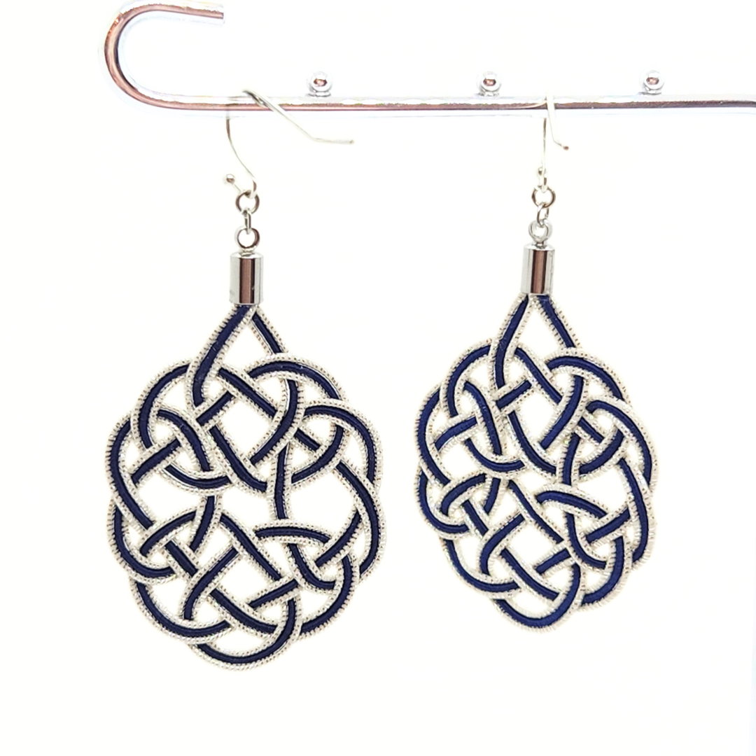 水引袈裟結びピアス シルバー×ネイビー