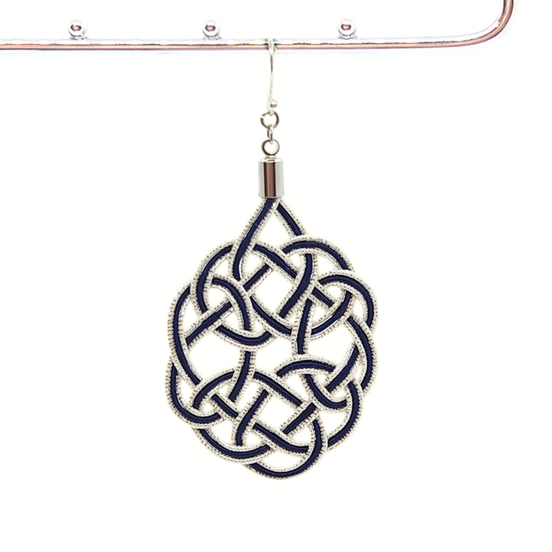 水引袈裟結びピアス シルバー×ネイビー