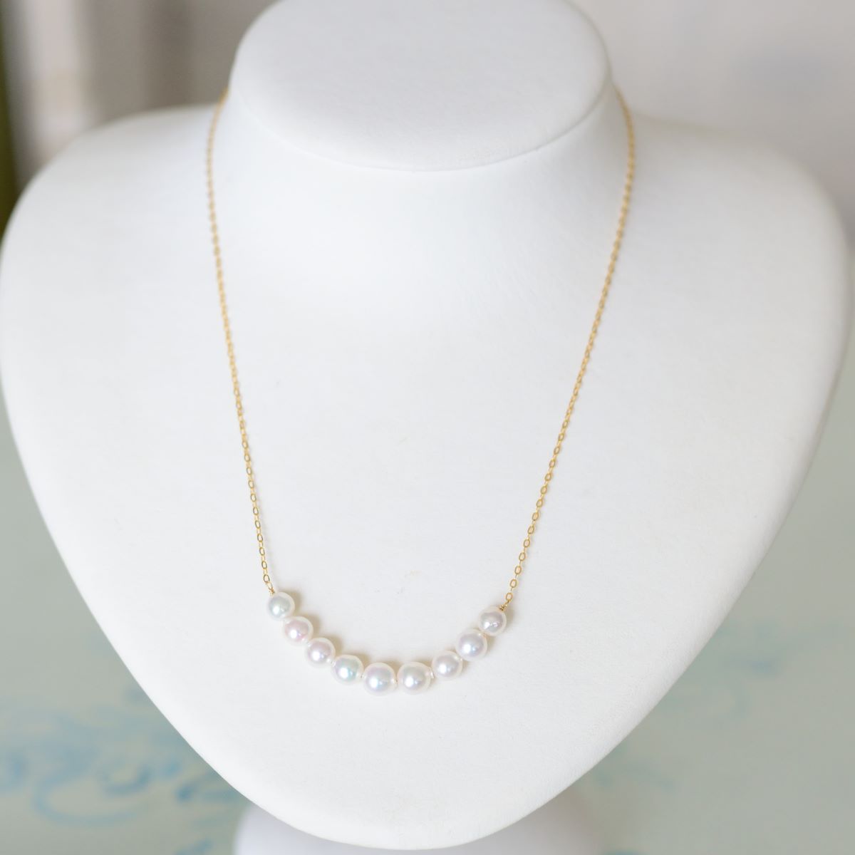 9連パールのネックレス