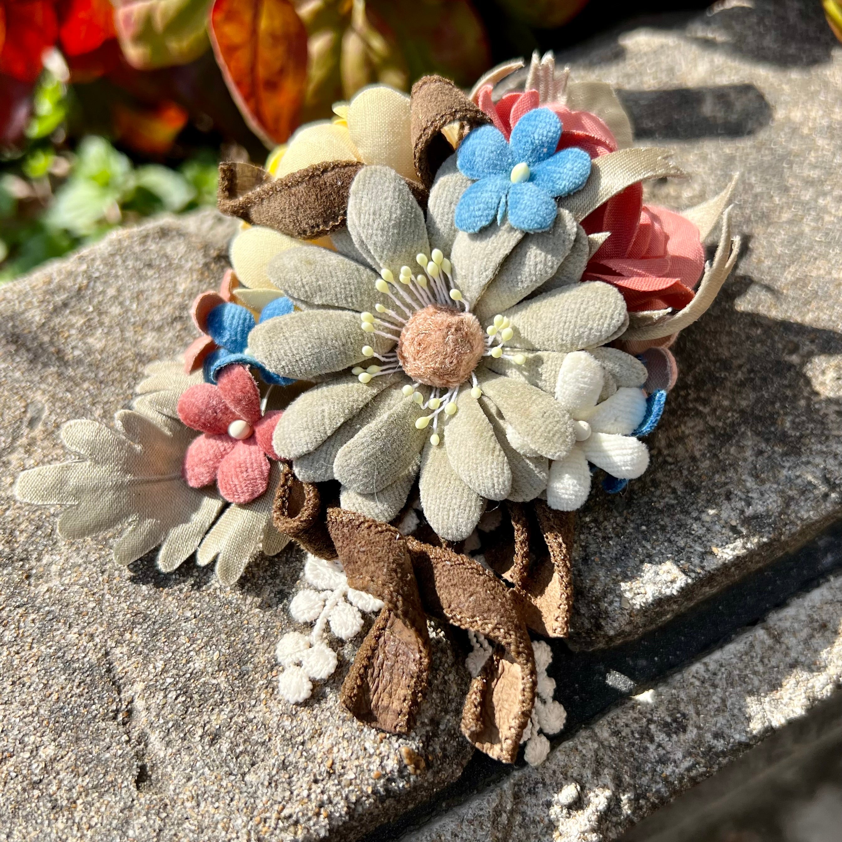 草木染め布花マーガレットブローチ グリーン