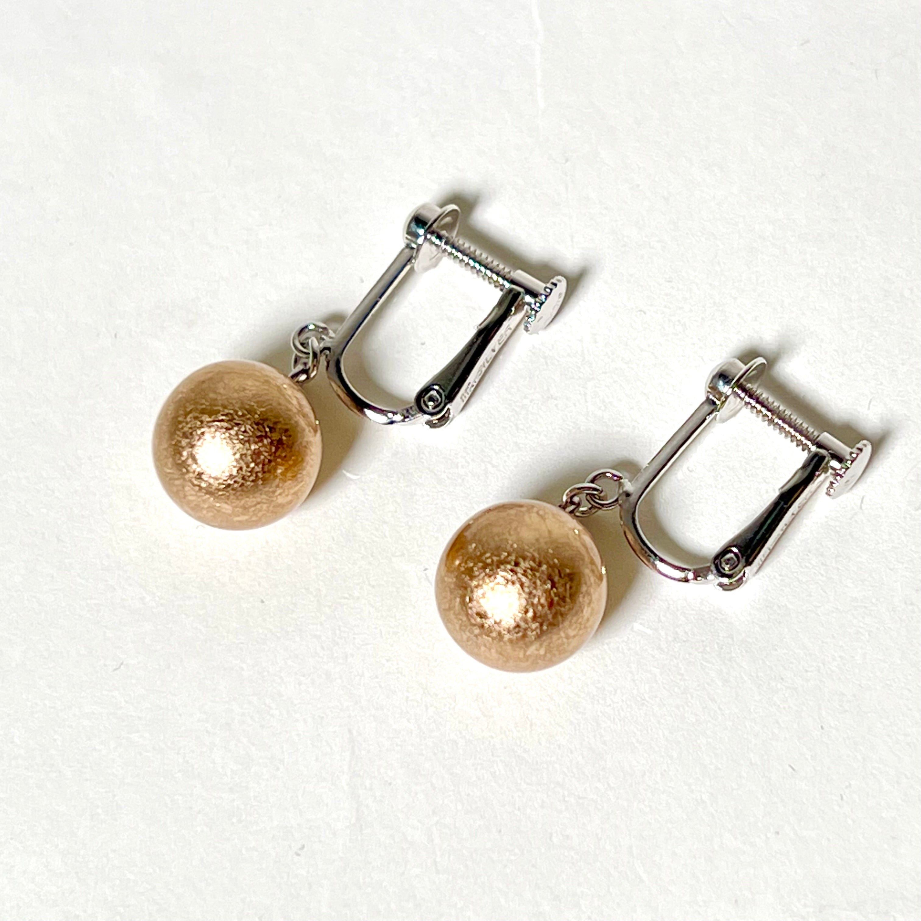 箔珠イヤリング 久遠色