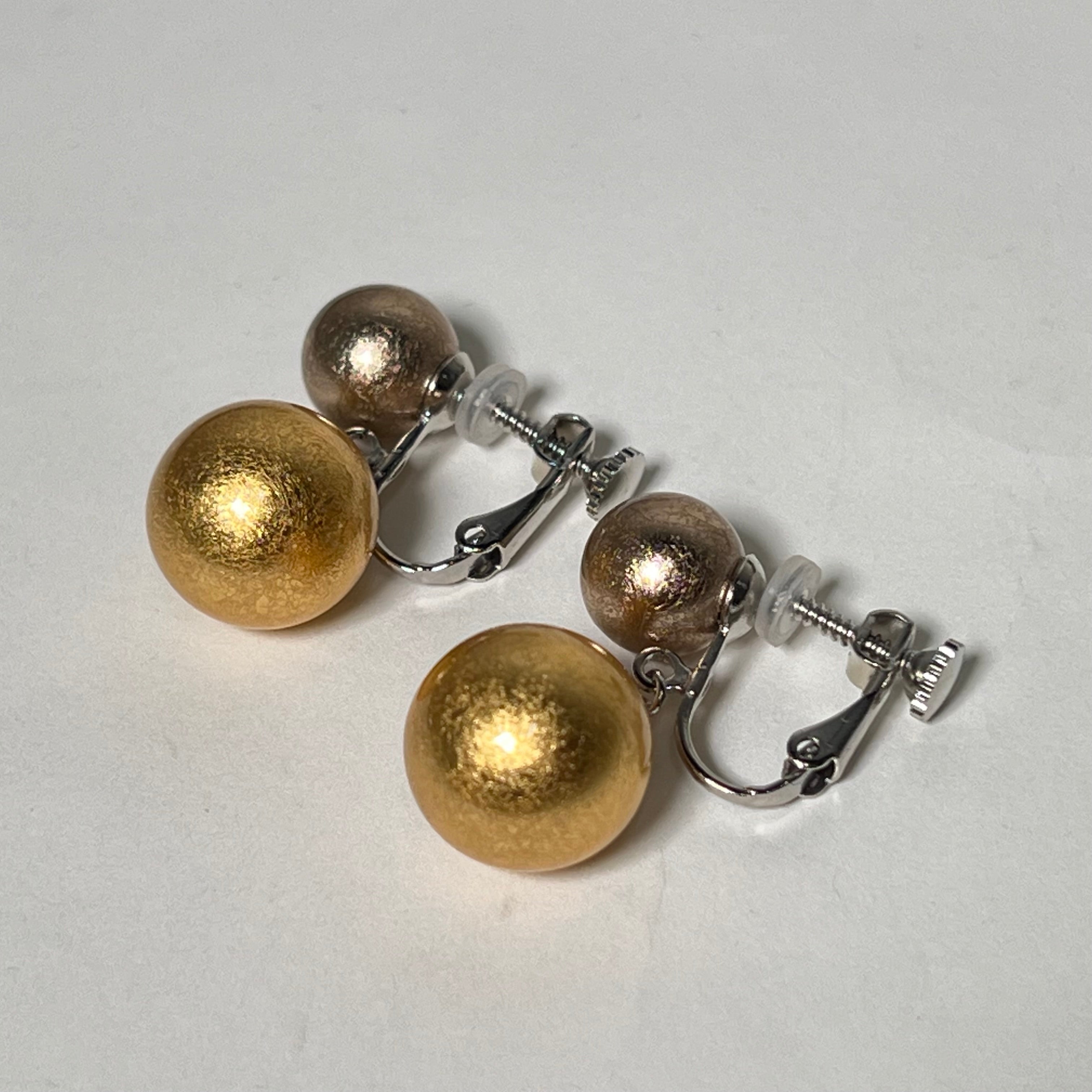 箔珠 2粒イヤリング 永遠色&久遠色