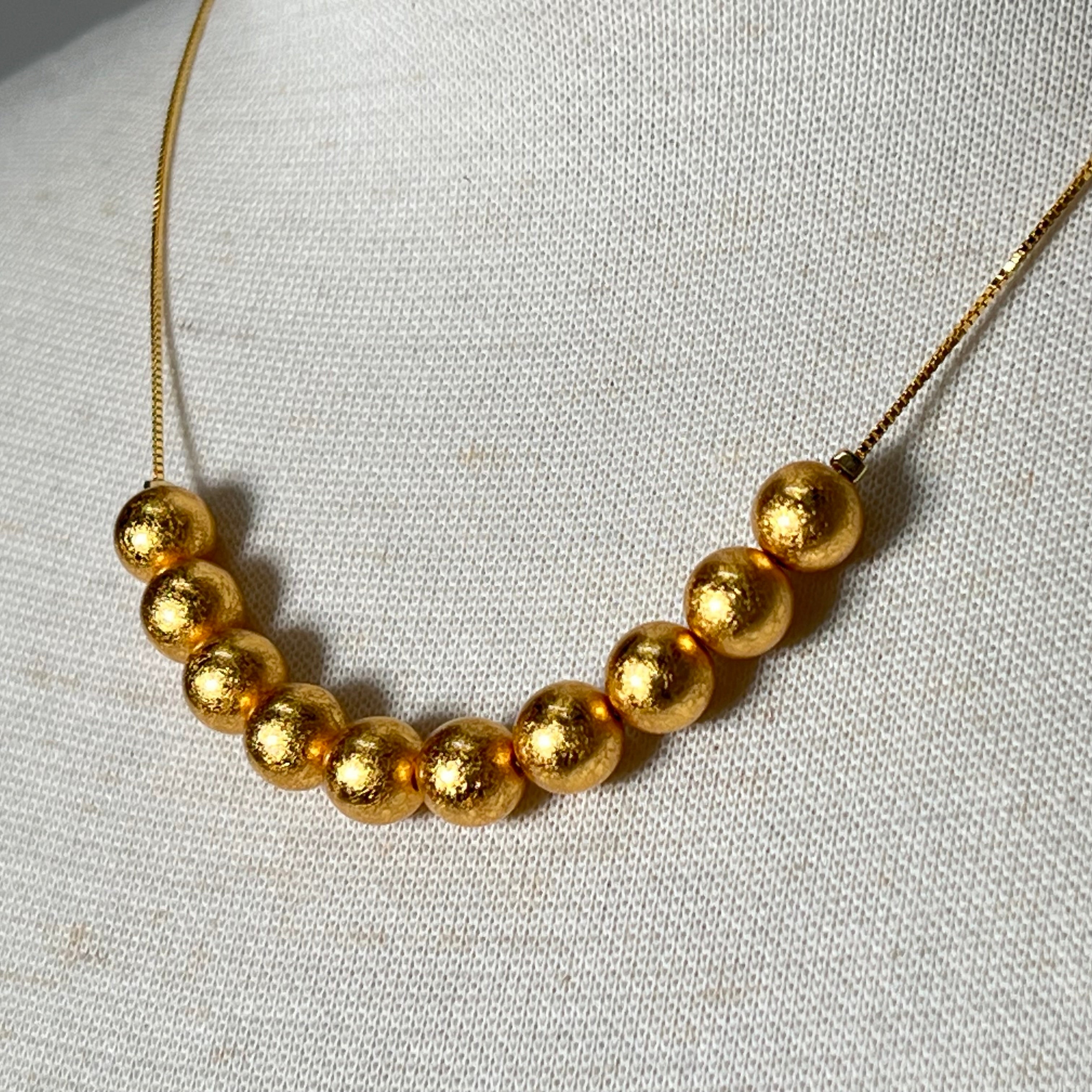 箔珠 10粒ネックレス 永遠色