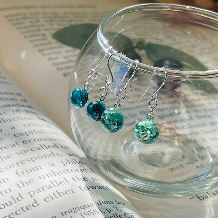 OBAMA blue ピアス 緑