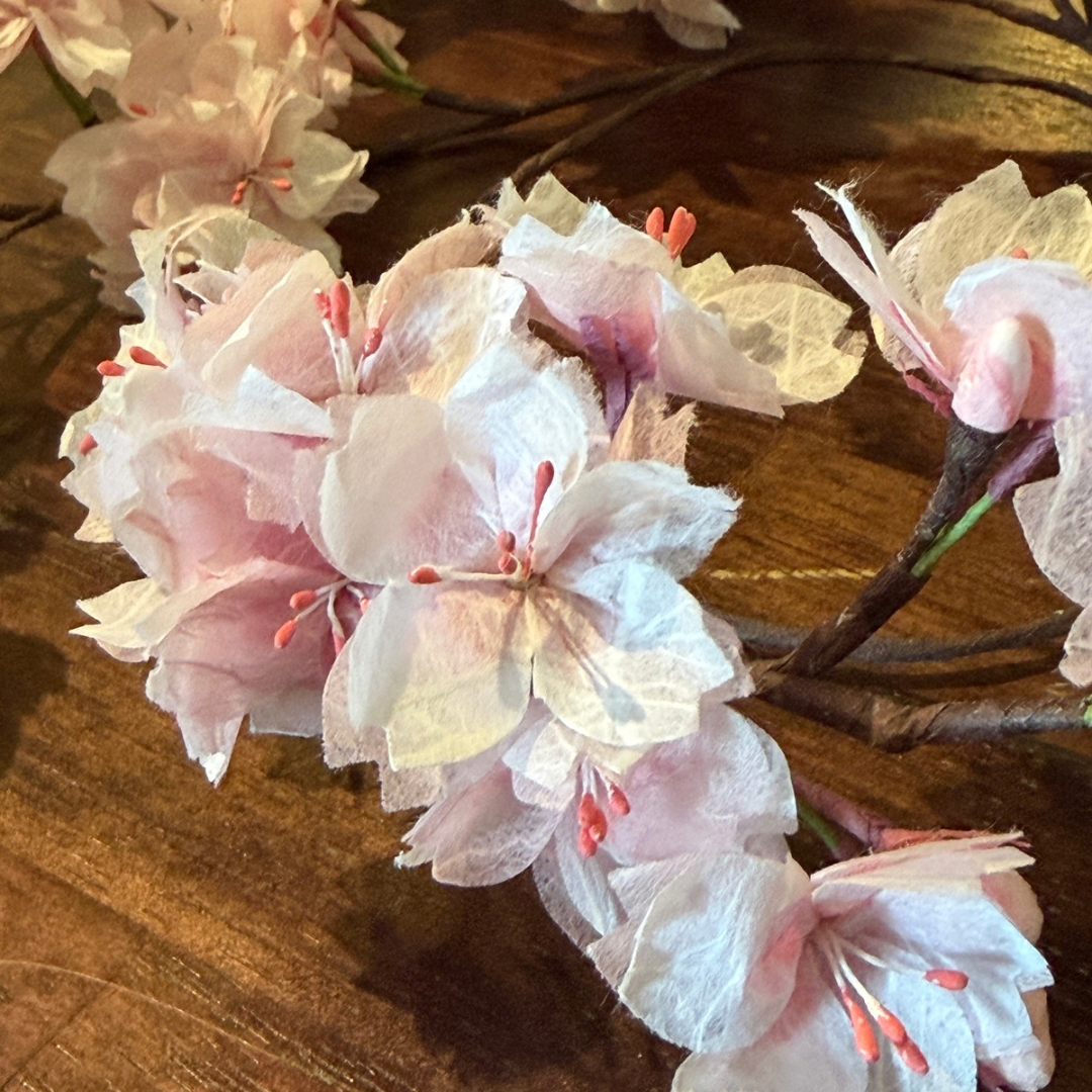 産地だからこそ生まれる越前和紙の花