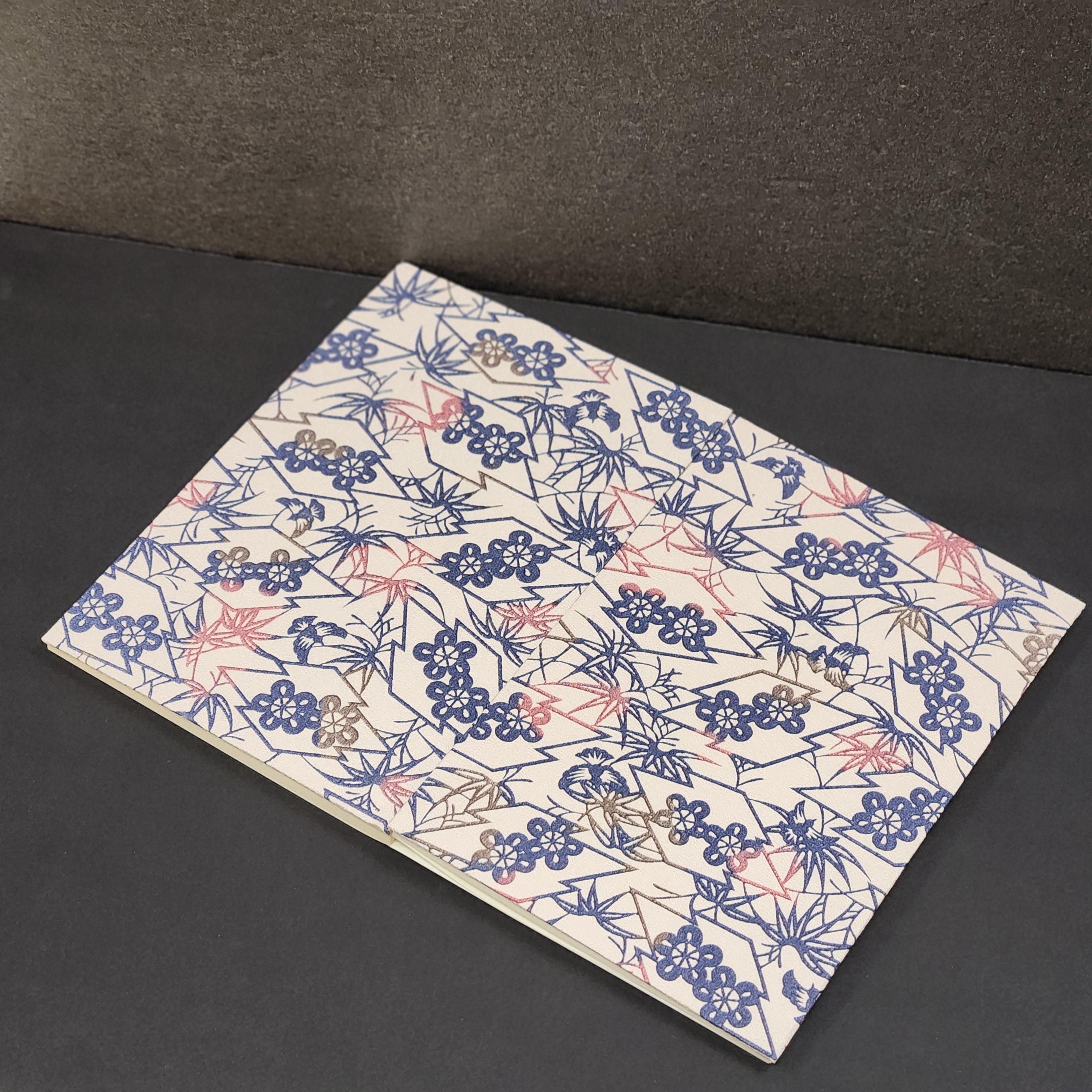 越前手漉き和紙「藍珠白地」二枚 越前手漉き和紙「藍珠白地」二枚 越前手漉き和紙「藍珠白地」二枚 越前