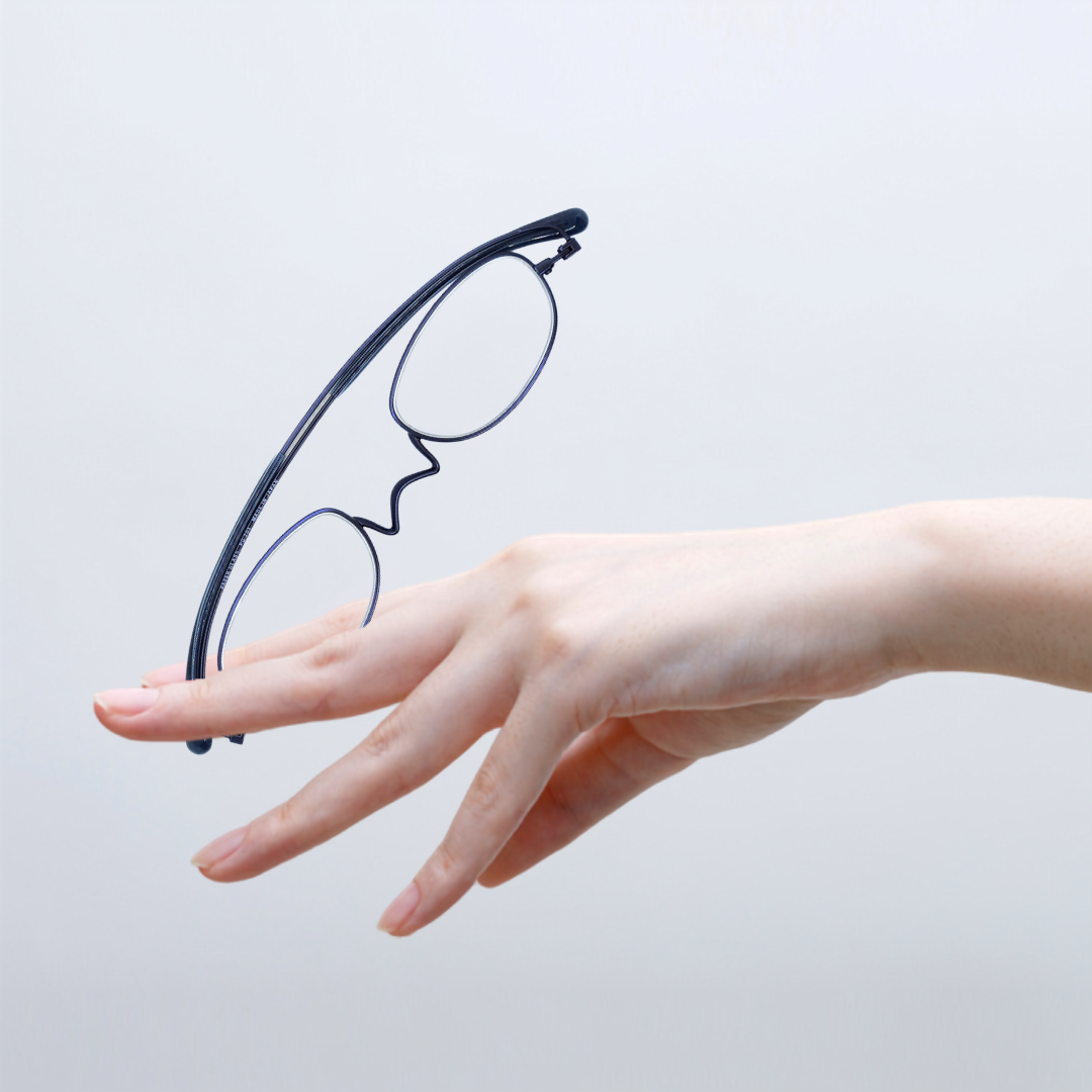 ペーパーグラス Nスタ オーバル型 （ネイビー）| 折りたたみ老眼鏡 | グッドデザイン賞受賞