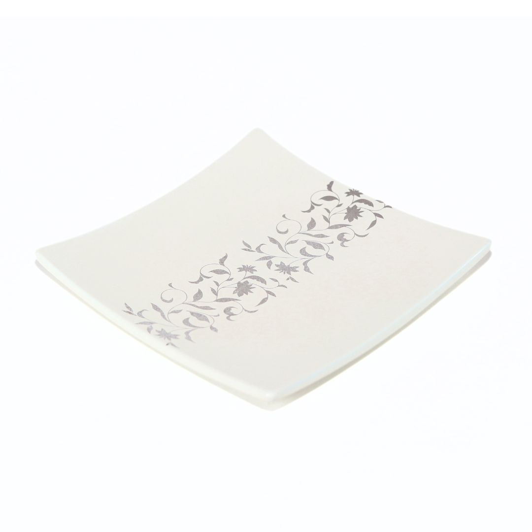 アールデコ　スクウェアディッシュオフホワイト　Sサイズ