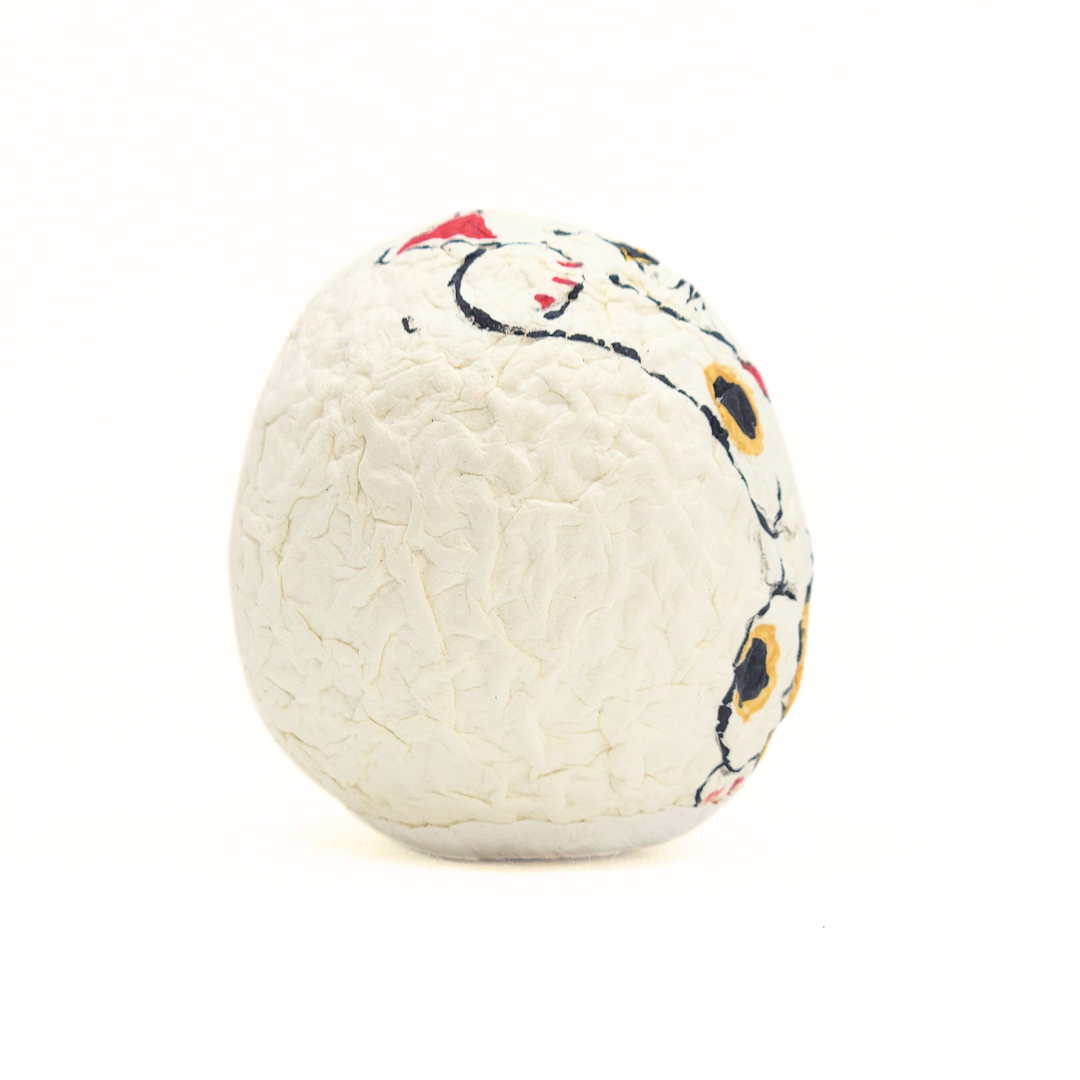 【越前和紙】手漉き和紙おきあがりこぼし　右手をあげたまねきねこ