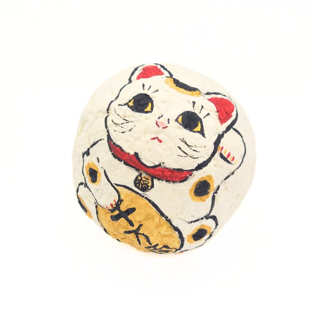 【越前和紙】手漉き和紙おきあがりこぼし　左手をあげたまねきねこ