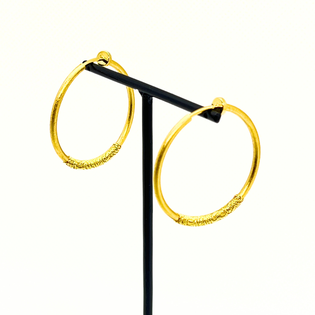 ラインフープイヤリング（永遠色）