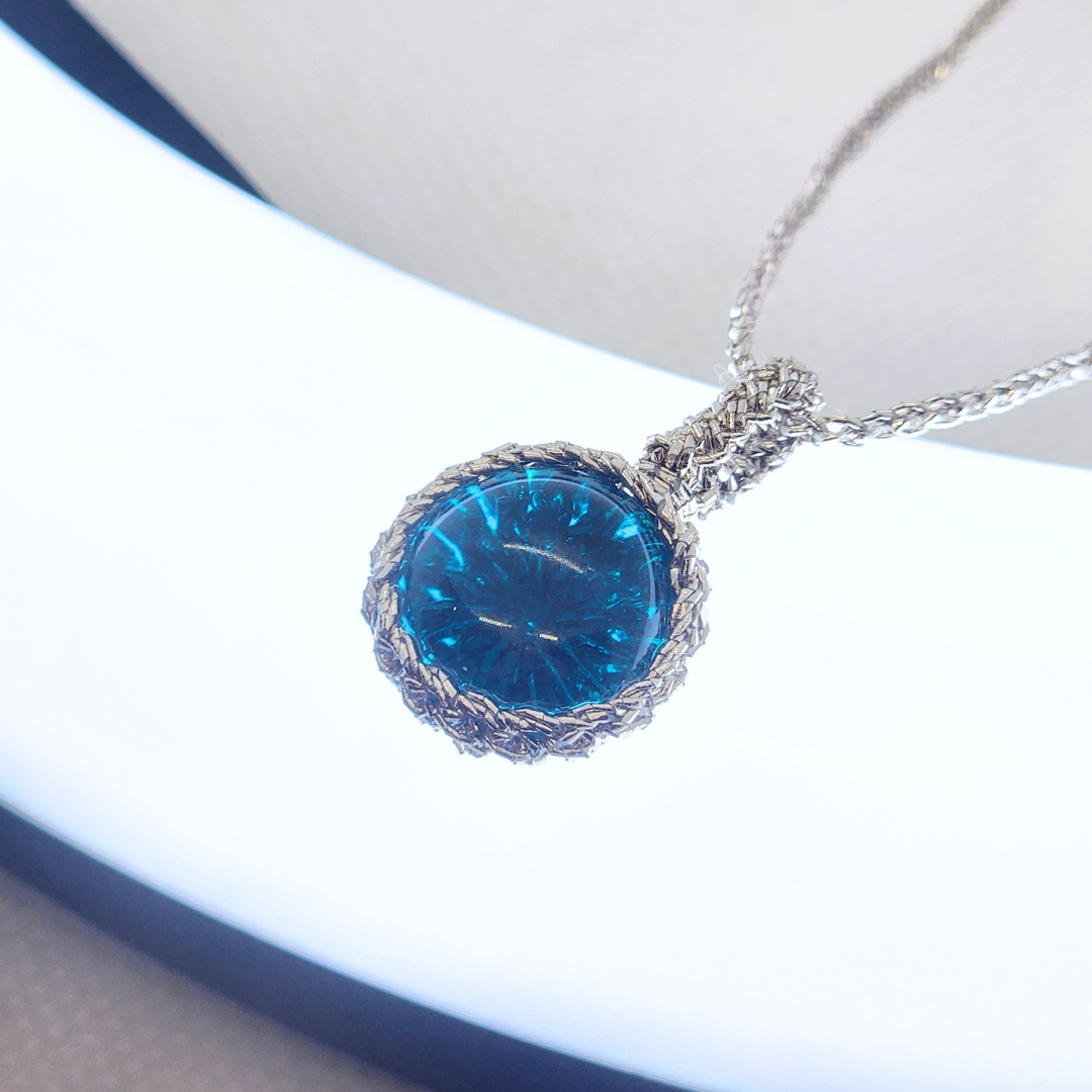OBAMAblue®ネックレス "Mermaid eye"　シルバーブルー