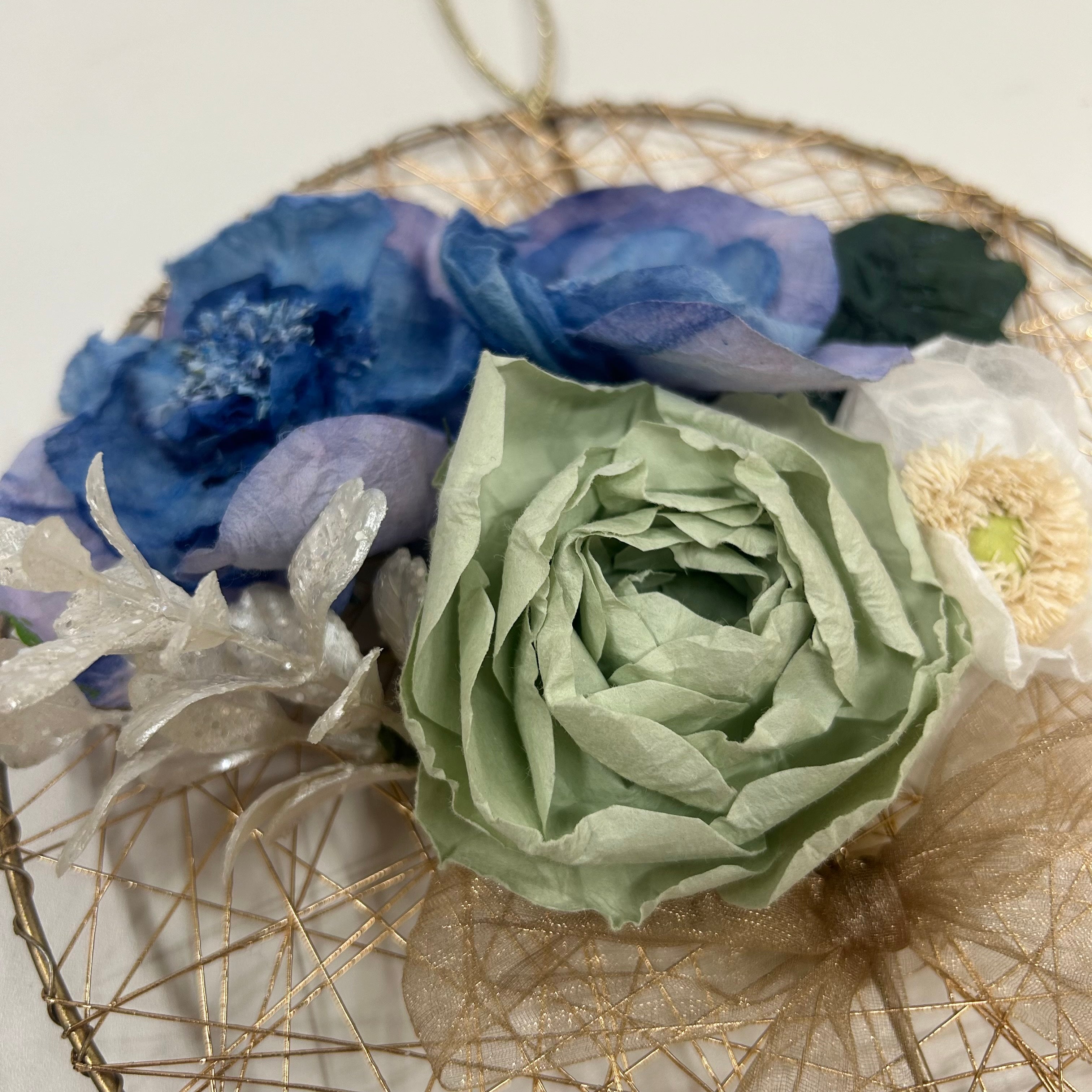 【越前和紙】ラウンドベース飾り 緑薔薇×金リボン