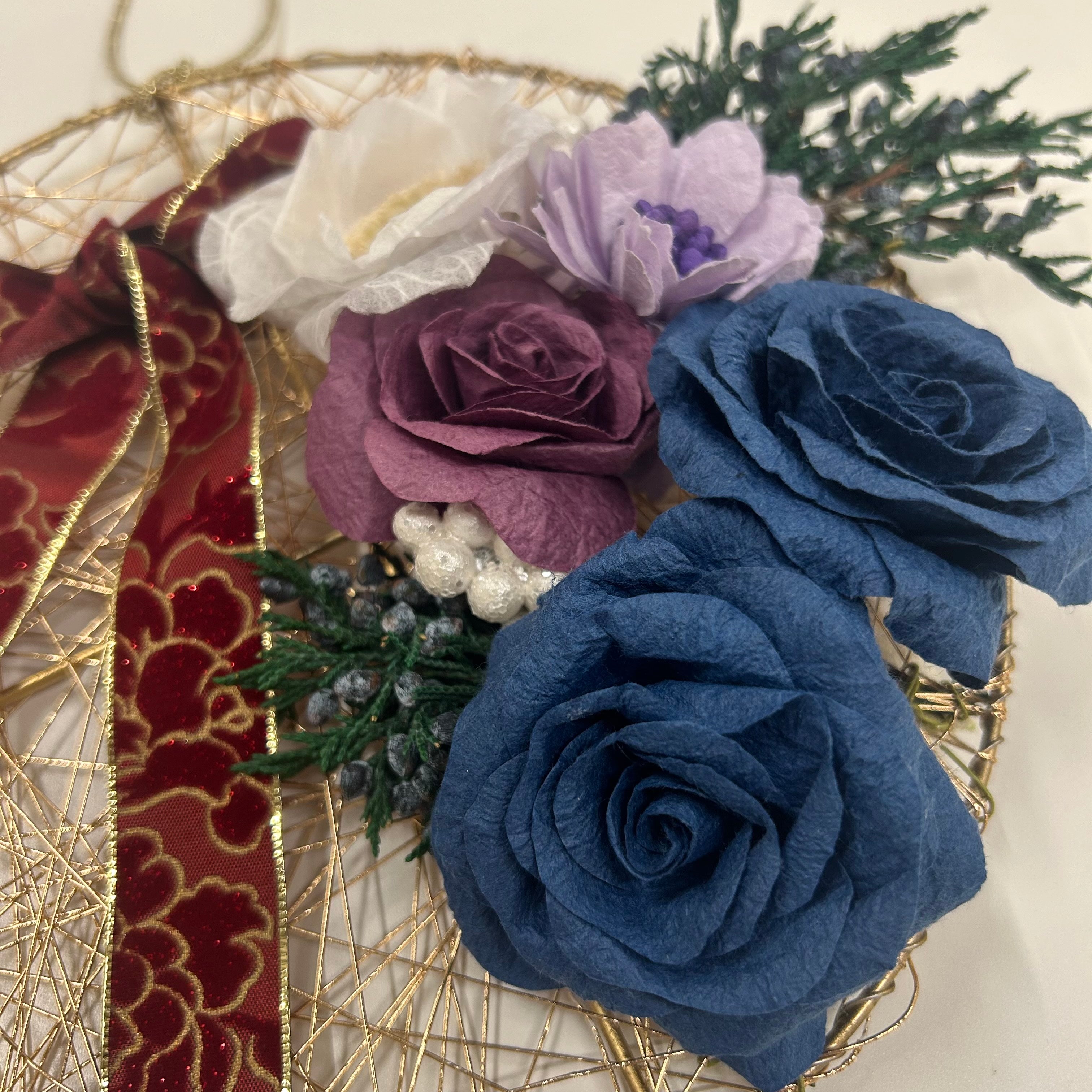 【越前和紙】ラウンドベース飾り 青薔薇×赤リボン