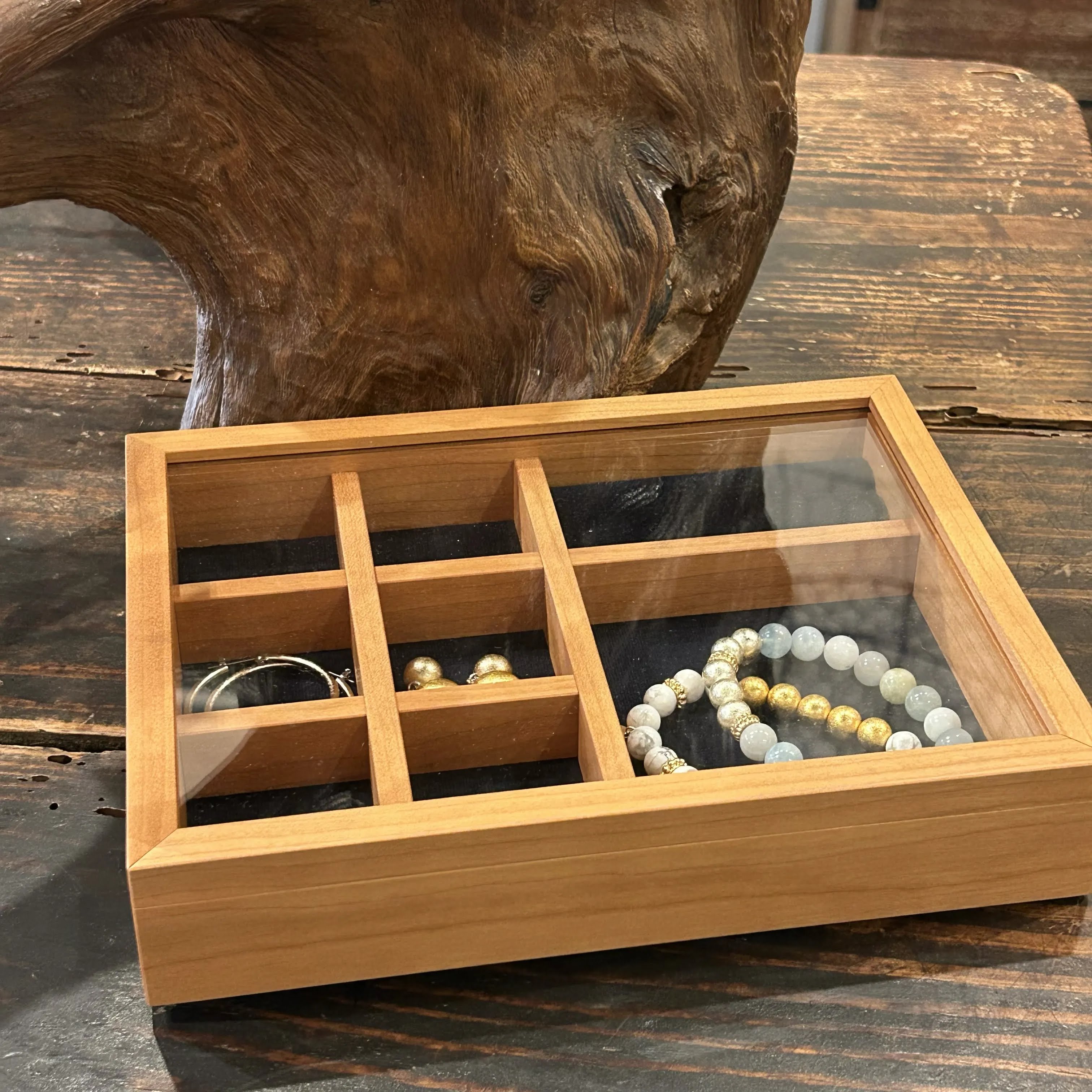 木製家具職人が作るジュエリーボックス