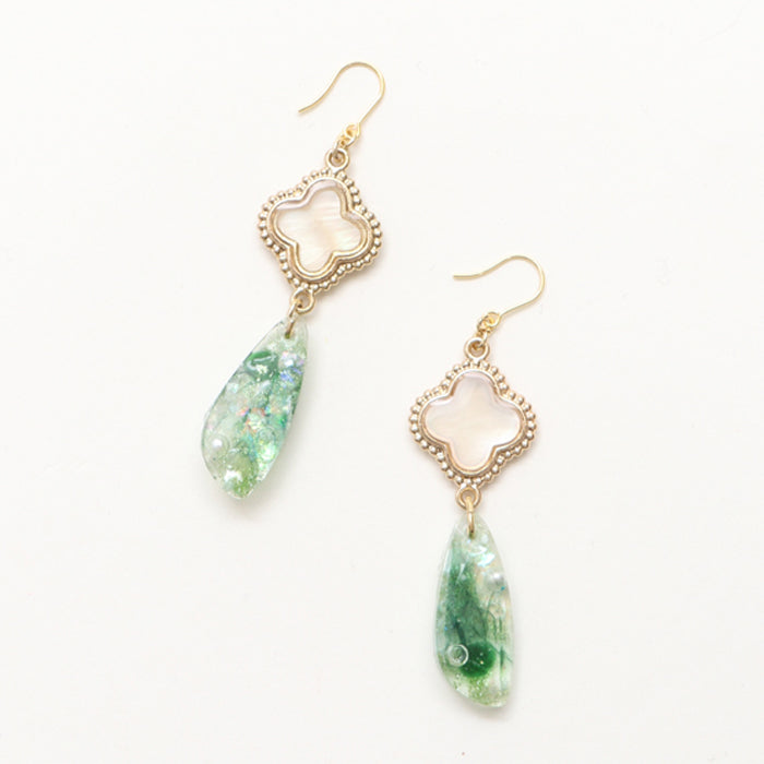 【期間限定SALE】和紙のレジンピアス