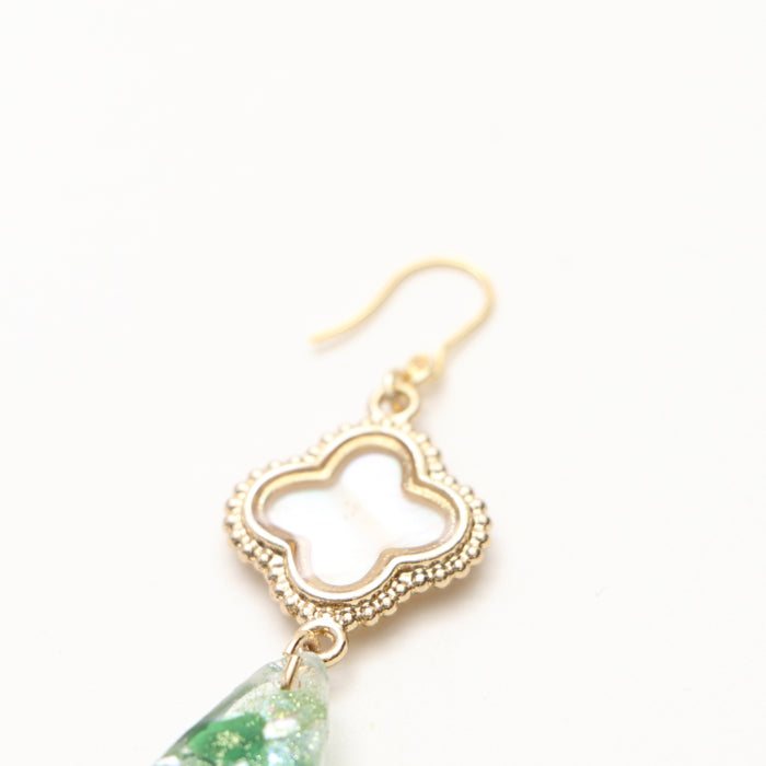 【期間限定SALE】和紙のレジンピアス