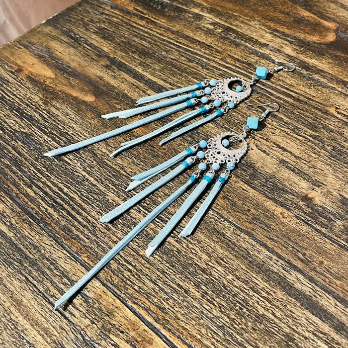 【期間限定SALE】フリンジピアスブルー
